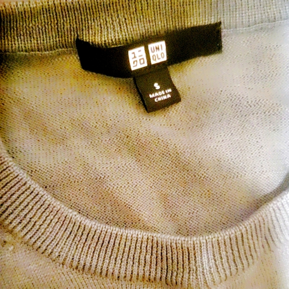 Uniqlo Green Crew Neck Sweater Soft Knit